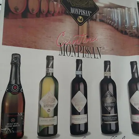 Cantina Monpissan Летний дом